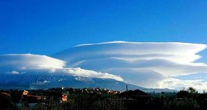 Etna nubi lenticolari 10 gennaio 2015 (6)