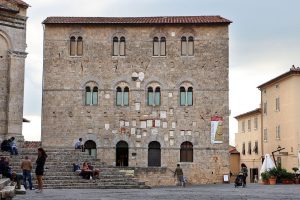 Massa Marittima palazzo pretorio - foto vincitrice