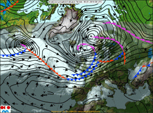 La profonda depressione extratropicale e l'annesso sistema frontale responsabile del forte maltempo in arrivo sulla penisola Scandinava e area baltica