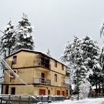 Tanta neve in Aspromonte, Gambarie presa d’assalto. Scenari da fiaba, e da domani si scia [FOTO]