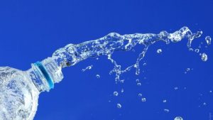 acqua bottiglia