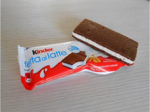 Kinder fetta al latte