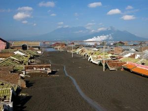 eruzione Lusi Java indonesia turismo (2)