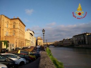 lungarno torrigiani firenze5