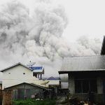 Erutta il vulcano Sinabung: 3 morti e 4 feriti [FOTO]
