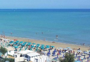 spiaggia roma