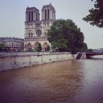 Alluvione Francia, la Senna continua a crescere a Parigi: allagamenti in città [GALLERY]