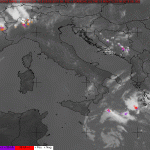 Allerta Meteo: sole e caldo su gran parte d’Italia ma “scoppiano” i primi forti temporali al Nord [LIVE]