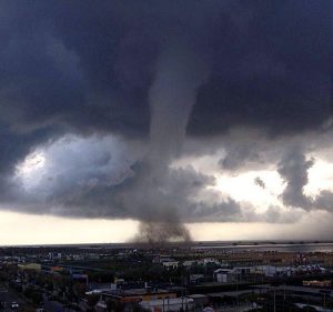 tornado sottomarina (2)