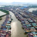 Cina: livello massimo di allerta per il tifone Nida [GALLERY]