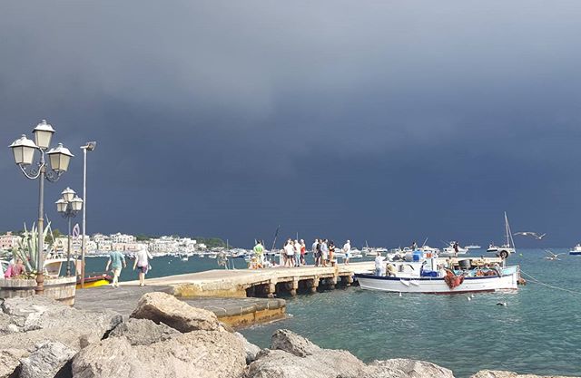 tromba marina ischia maltempo tornado capri napoli