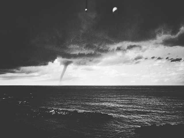 tromba marina ischia maltempo tornado capri napoli