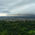 Maltempo, ciclone sull’Italia: bombe d’acqua e temperature in picchiata [FOTO LIVE]