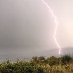 Maltempo, violenti temporali al Centro e in Sardegna: è subito autunno [FOTO LIVE]