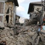 Terremoto: scenario apocalittico [FOTO], il bilancio provvisorio sale a 159 morti [LIVE]