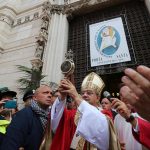 Napoli: si ripete il miracolo di San Gennaro [GALLERY]
