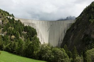 DIGA DI LUZZONE