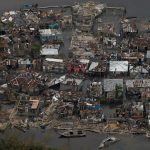 L’uragano Matthew “molto pericoloso”: la tempesta di 3ª categoria punta la Florida [GALLERY]
