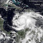 L’uragano Matthew avanza inesorabile nel Mar dei Caraibi: Haiti a rischio devastazione [GALLERY]
