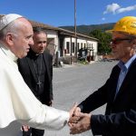 Terremoto Centro Italia: papa Francesco nella zona rossa di Accumoli [GALLERY]