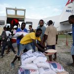 Uragano Matthew: un massacro ad Haiti, forti venti e onde altissime in USA [GALLERY]