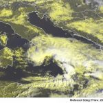 Allerta Meteo, violento ciclone al Sud: violenti temporali su Campania, Calabria e Sicilia. Alto rischio nubifragi e tornado [LIVE]