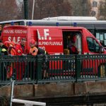 Alluvione Piemonte, Torino: il recupero dei battelli trascinati via dal Po, aperta un’inchiesta [GALLERY]