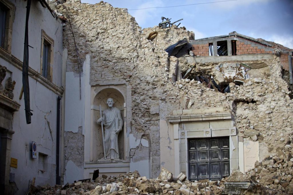 La città di Norcia prova a ripartire a tre settimane dal terremoto