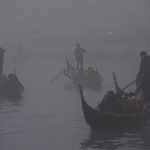 Ecco Venezia, celata dalla nebbia [GALLERY]