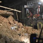 Crollo palazzina a Catania, l’esplosione alle 02:20 della notte: l’uomo ustionato miracolato dal frigorifero
