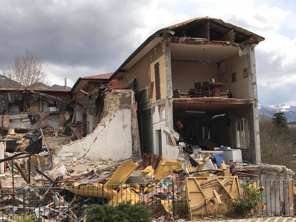 terremoto centro italia foto shock appennino