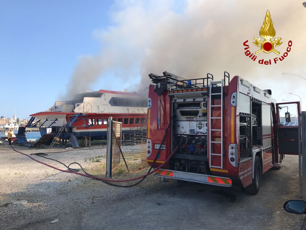 Messina_Incendio