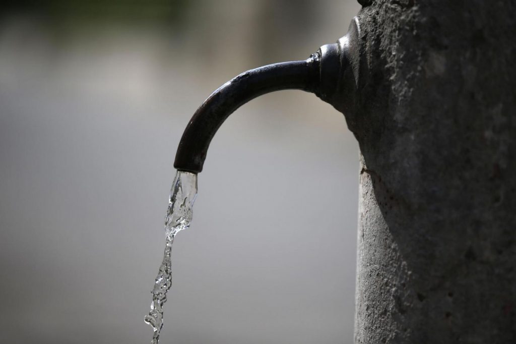 Roma, emergenza acqua: il Comune valuta la chiusura dei nasoni