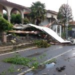 Maltempo, violentissimi tornado devastano il cuore della Lombardia: case abbattute, “come un terremoto” [FOTO e VIDEO]