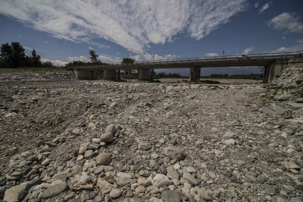 Siccità in Piemonte fiume Pò e affluenti in secca