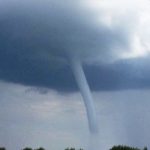 Maltempo in Puglia, numerosi tornado sulla costa adriatica: danni ingenti [FOTO e VIDEO SHOCK]