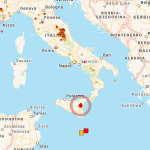 Terremoto, nuova scossa in Sicilia: paura sull’Etna, gente in strada nella notte [LIVE]