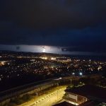 Violento temporale a Trieste: forte grandinata in città, temperatura crollata da +38°C a +18°C e adesso arriva la Bora [FOTO e VIDEO]