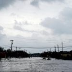 Uragano Harvey, Houston sott’acqua: vittime e migliaia di evacuati, fiumi a livelli record [GALLERY]