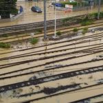 Alluvione Livorno, 260mm di pioggia causati da un temporale “V-Shaped” peggio dell’Uragano Irma: è la prima “bomba” di un autunno estremo, “i morti sono tantissimi”