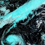 Uragano Ophelia: imminente il passaggio sulle isole Azzorre, poi arriverà in Europa nel giro di 48 ore. Gli aggiornamenti e le mappe