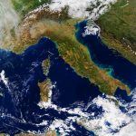 Meteo Italia, 1° Novembre con l’Anticiclone: cielo sereno e temperature miti, la grande anomalia continua…