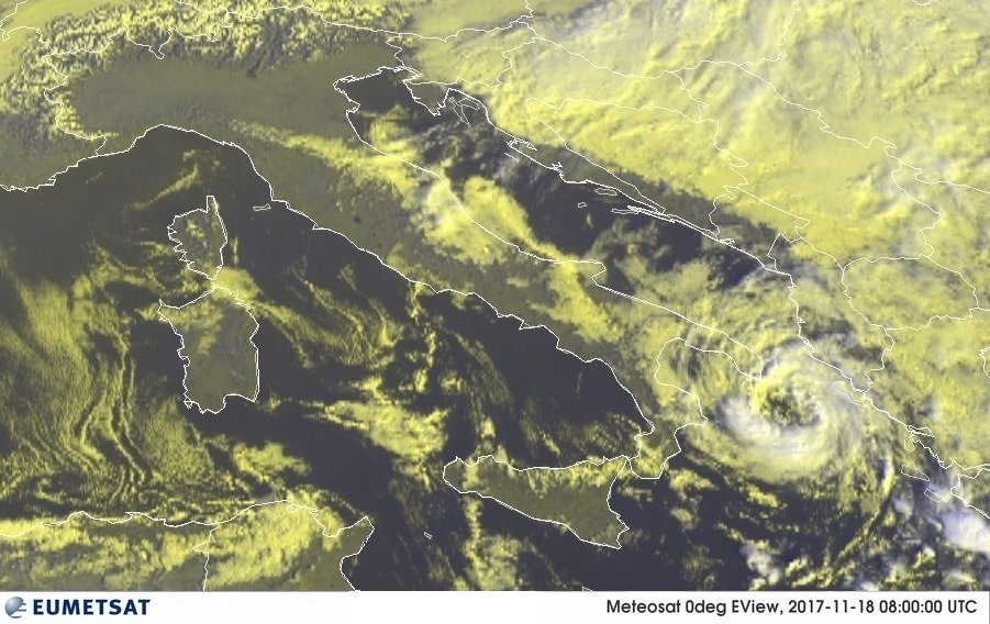 Uragano Mediterraneo Numa mar Ionio