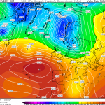 Allerta Meteo massima per il weekend, situazione estrema al Sud: si sta formando un “Uragano Mediterraneo” tra Sicilia, Malta, Tunisia e Libia