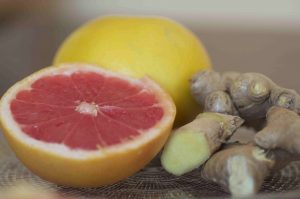 pompelmo e zenzero propreità