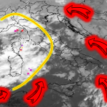 Allerta Meteo, ecco il nuovo peggioramento: si sta formando un ciclone Mediterraneo, violenti temporali per 48 ore al Sud