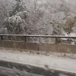 Maltempo, A1 nel caos per la neve: stop ai mezzi pesanti tra Firenze e Bologna [FOTO LIVE]