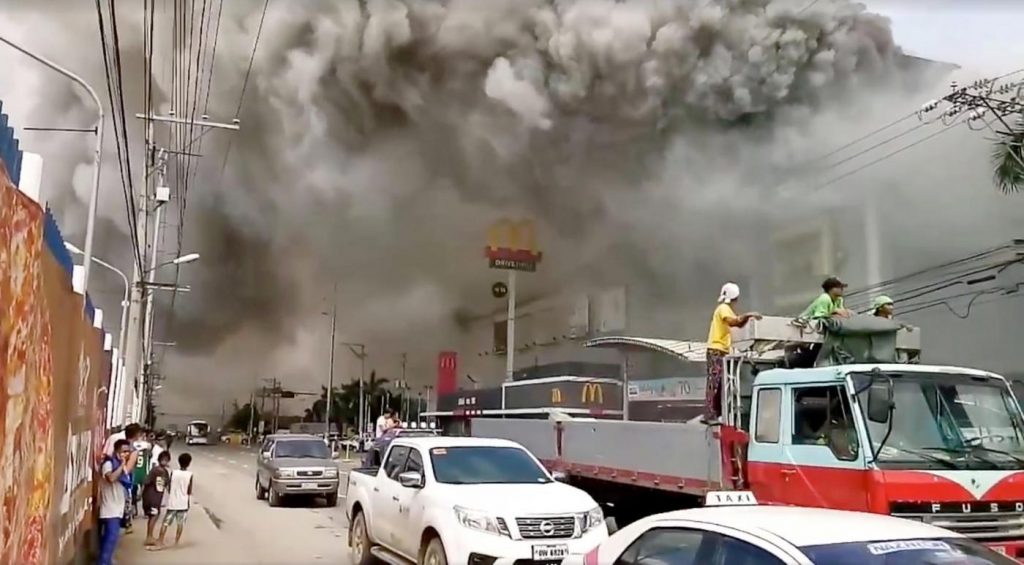 Incendio Centro commerciale Filippine