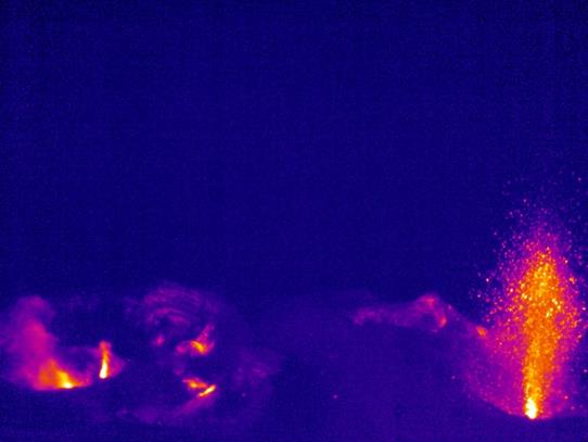 Foto 3: immagine termica dei crateri attualmente attivi a Stromboli (credits: HPHT Lab INGV)