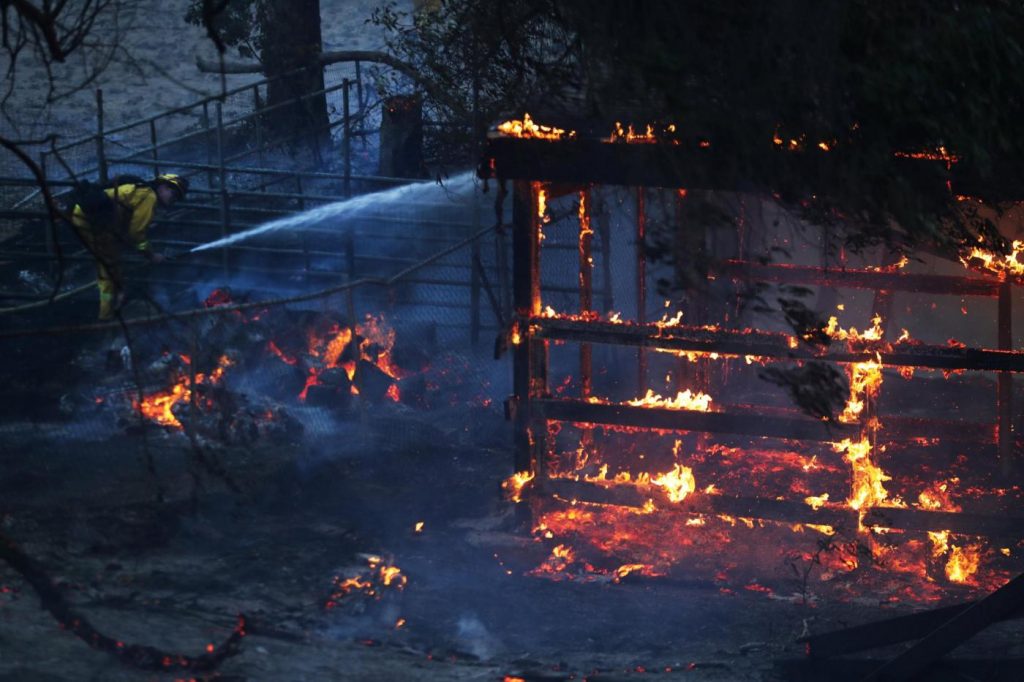 Incendi in California